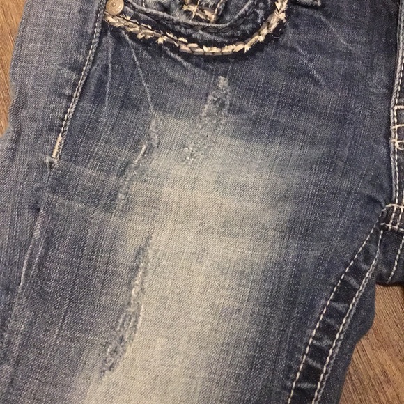 Vintage Wash Miss Me Jeans - Picture 8 of 8